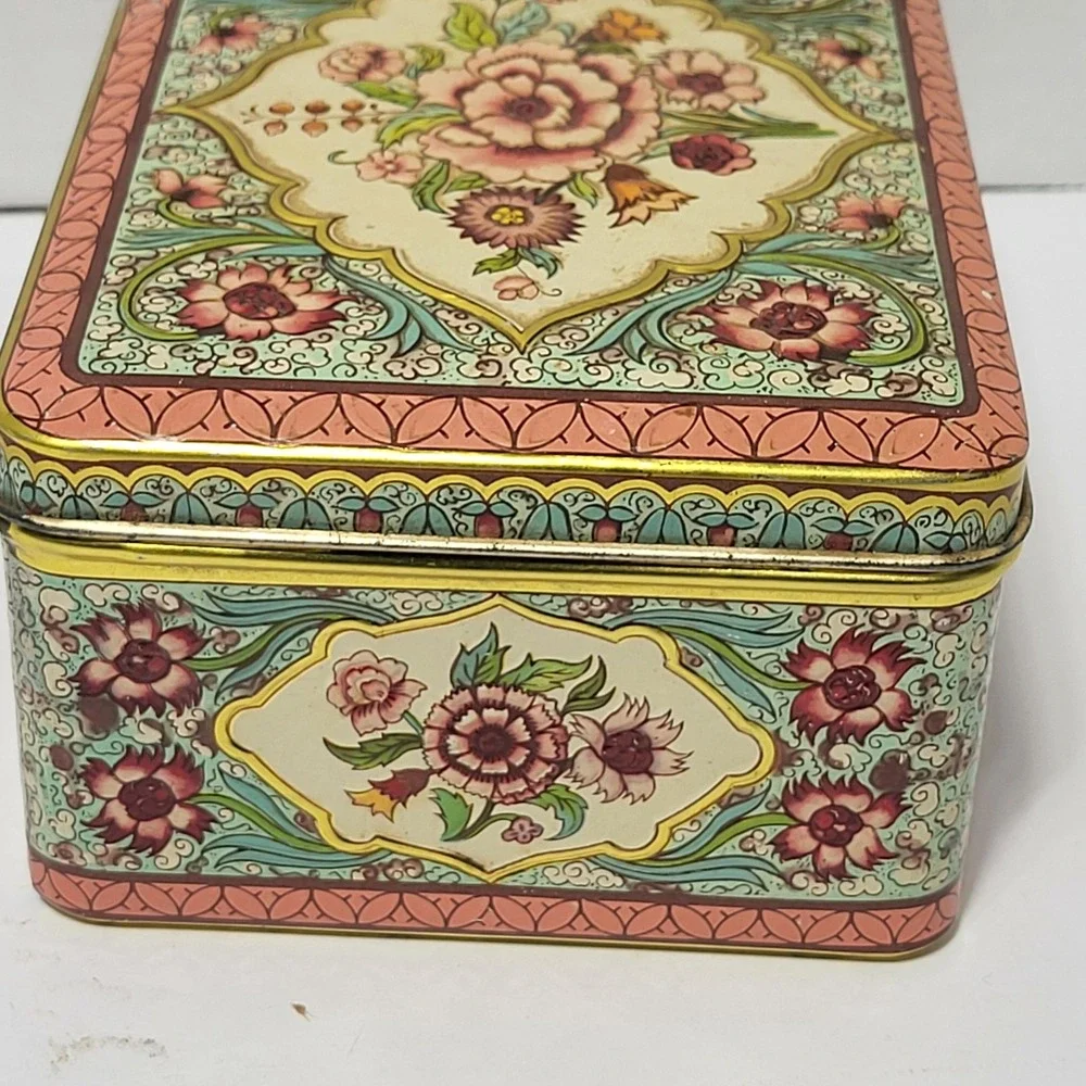 Vintage Floral Metal Tin Made in Holland Hinged Lid Rectangular Storage Box 60s*